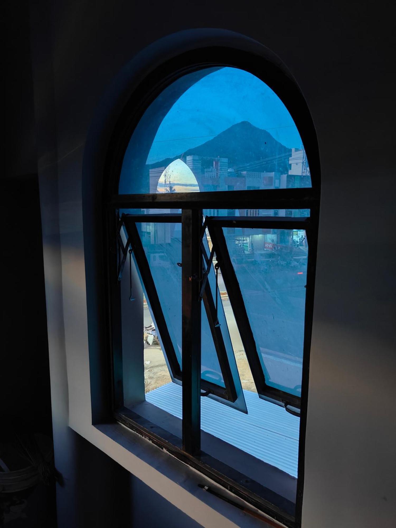Guru Krupa Home Stay Tiruvannāmalai Eksteriør bilde