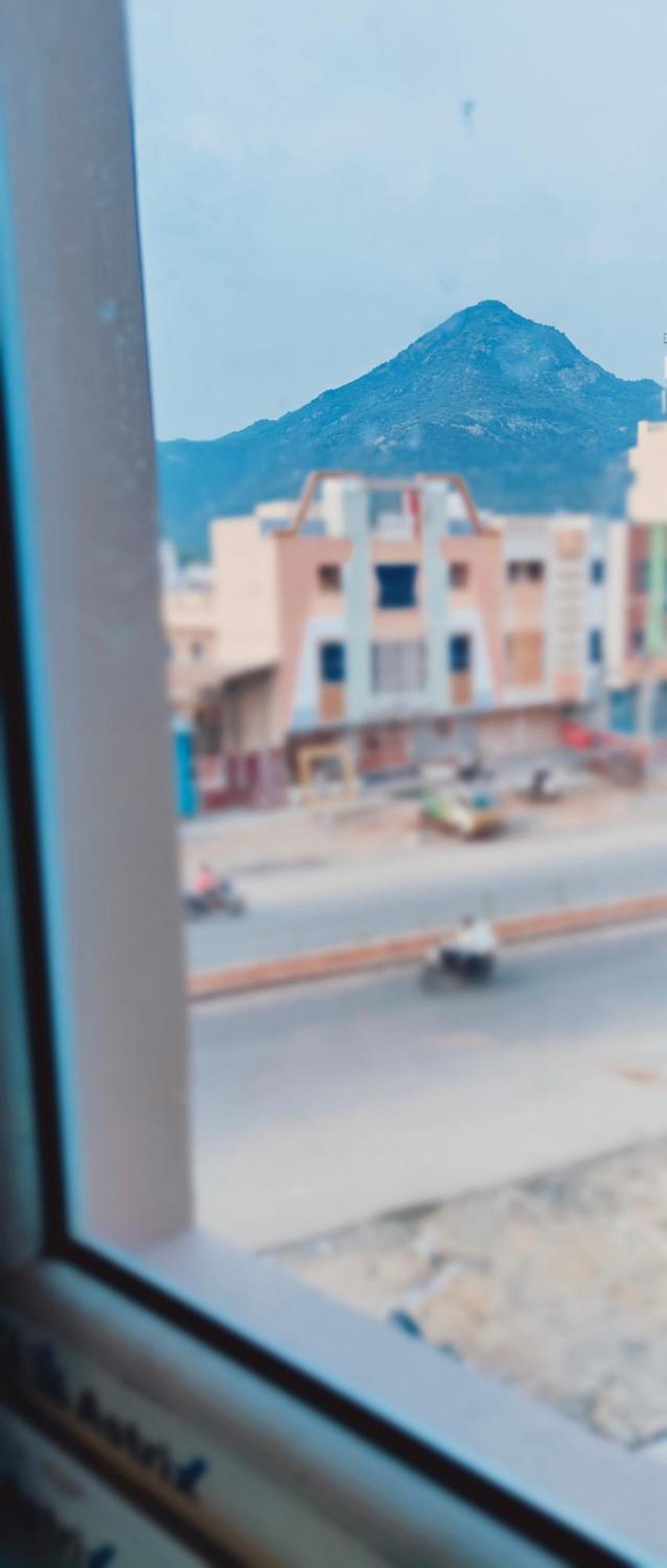 Guru Krupa Home Stay Tiruvannāmalai Eksteriør bilde