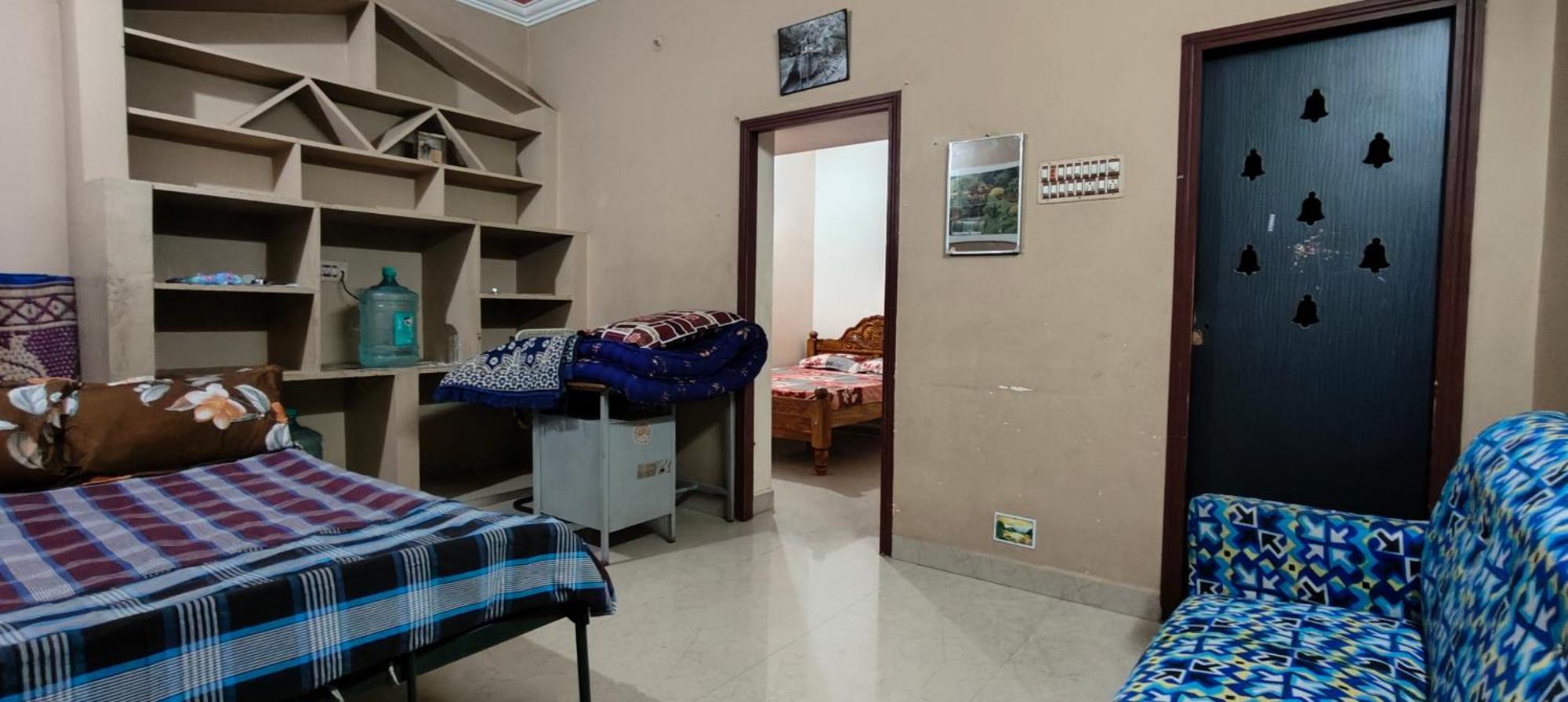 Guru Krupa Home Stay Tiruvannāmalai Eksteriør bilde